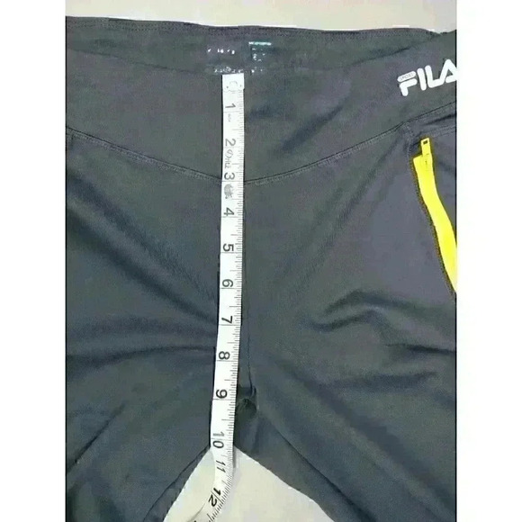 Fila Running Capri Pants Women's Medium Gray Yellow Yoga Activewear Performance - Picture 3 of 11